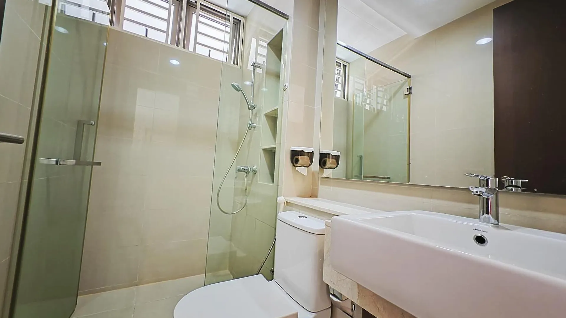 142 Spacious 3Storey 6Br 6Bath For Big Family Wedding Birthday Easy Parking Gelugor