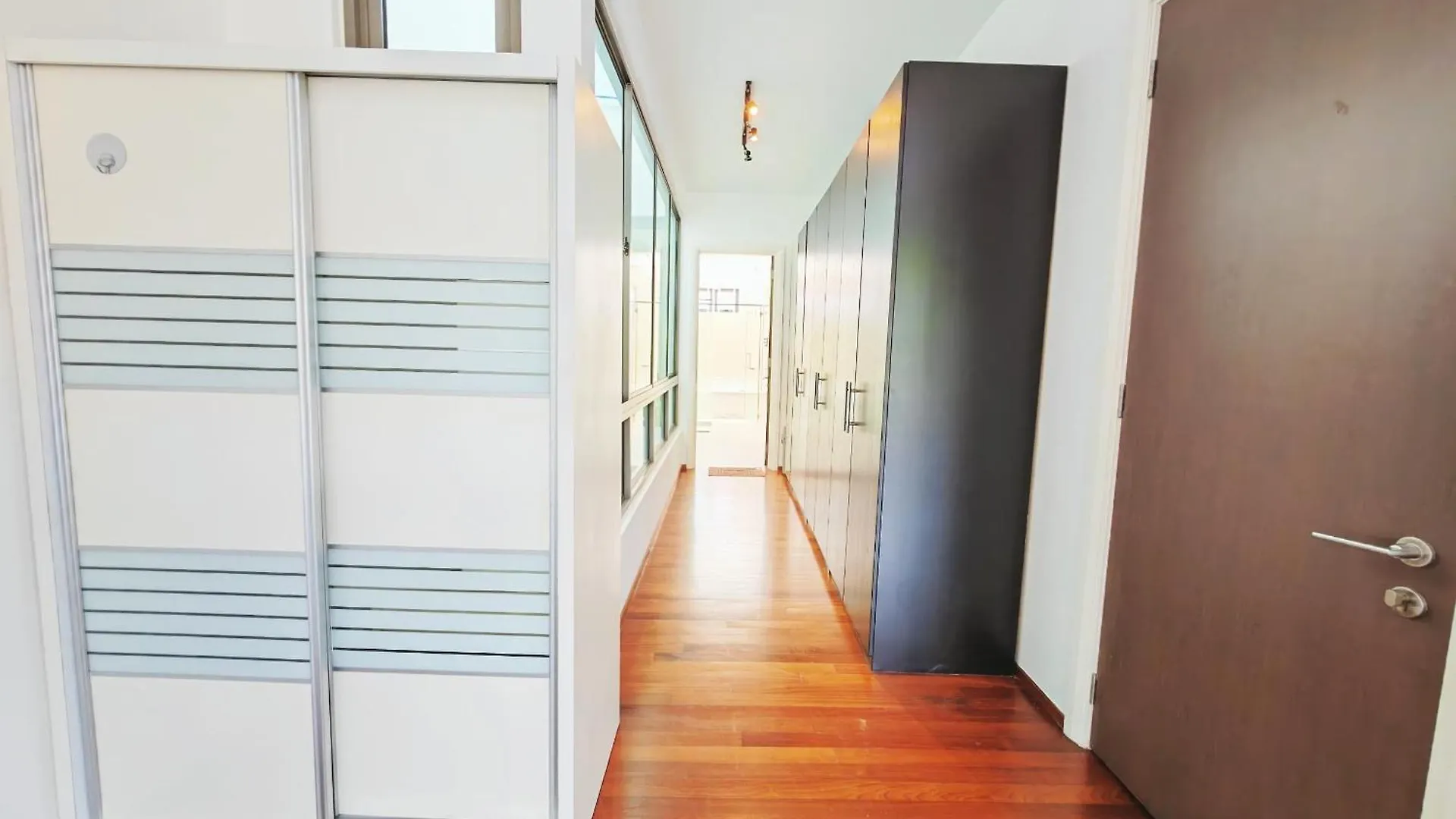 Сasa de vacaciones 142 Spacious 3Storey 6Br 6Bath For Big Family Wedding Birthday Easy Parking Gelugor Malasia