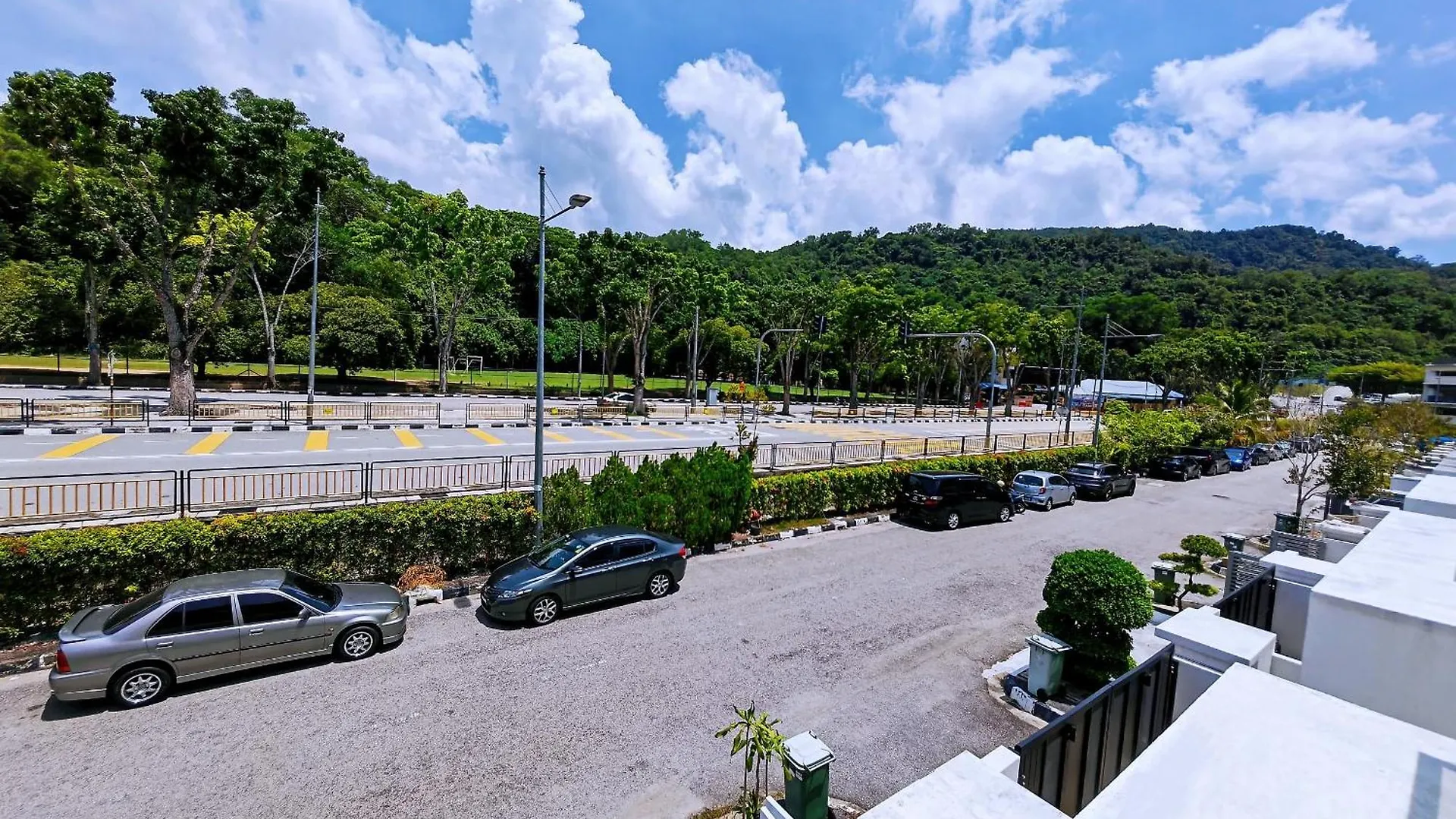 Holiday home 142 Spacious 3Storey 6Br 6Bath For Big Family Wedding Birthday Easy Parking Gelugor