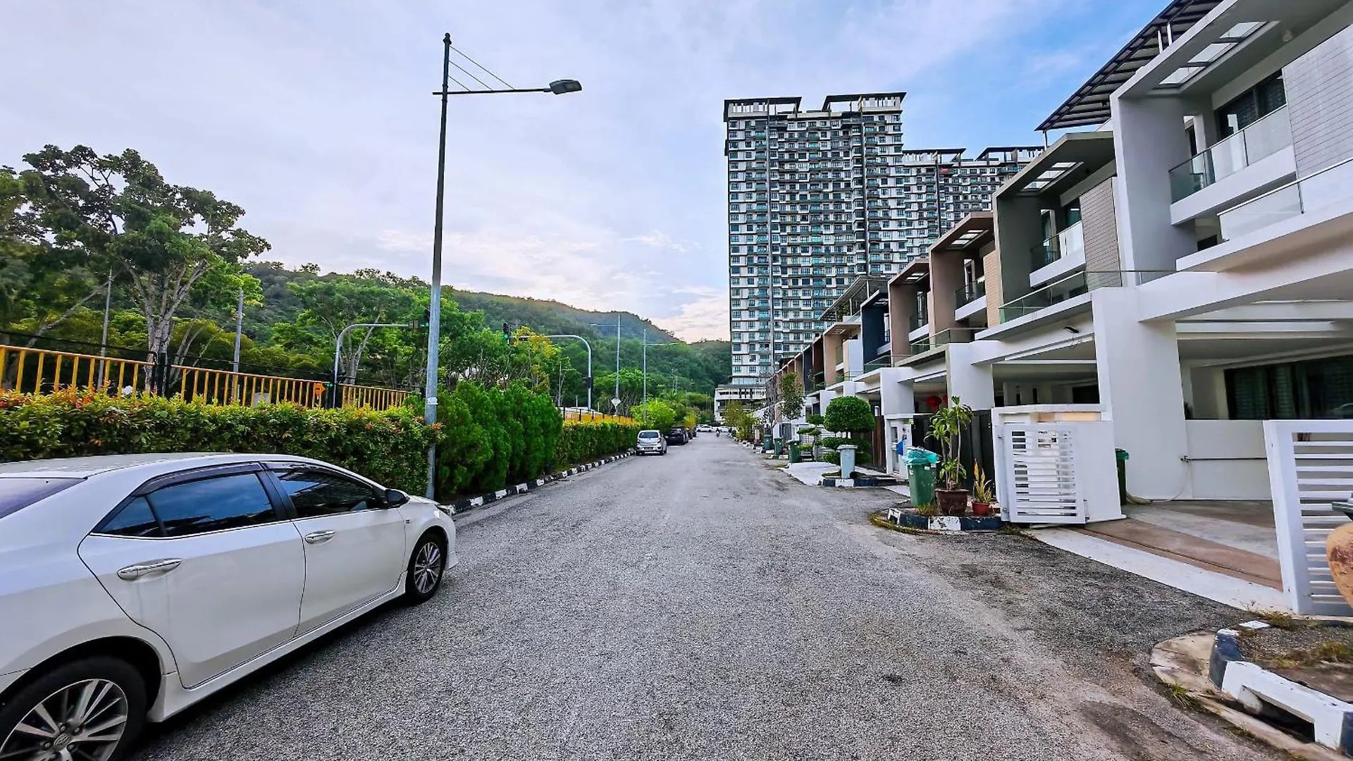 142 Spacious 3Storey 6Br 6Bath For Big Family Wedding Birthday Easy Parking Gelugor 0*,